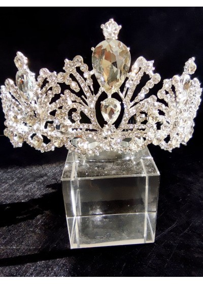 Абитуриентска корона за коса с кристали - Rose Goddess